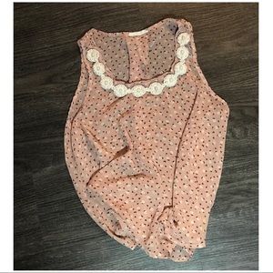 Sweet pink blouse with pearl and lace detail